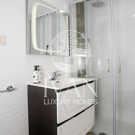 公寓 Casa Santiago Ivan Luxury Homes 9ªplta Posterior 1ªlinea *